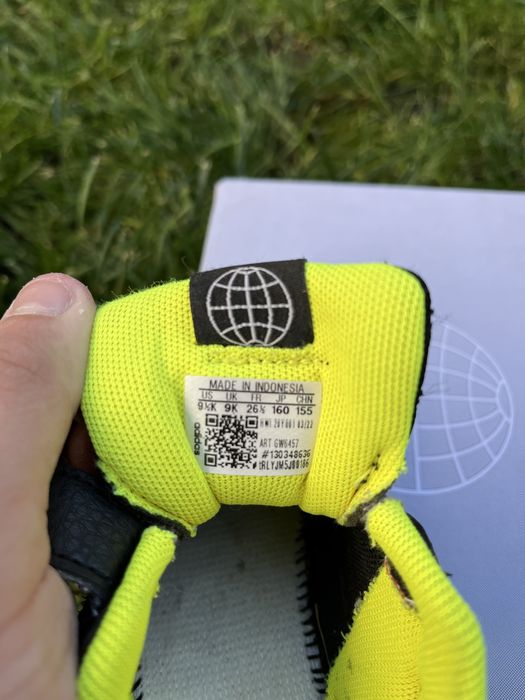 Оригинални маратонки Adidas