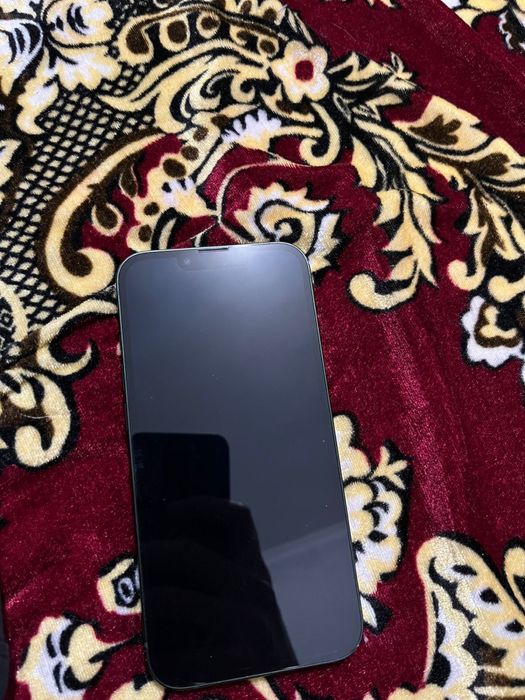 Айфон 13 с коробкой