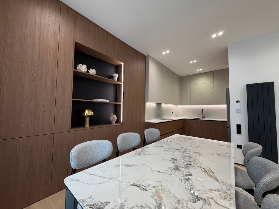 Жк "Akay City" Ор-р: Ул. Кары Ниязова, массив Дархан 3/10/25/ 117кв.м