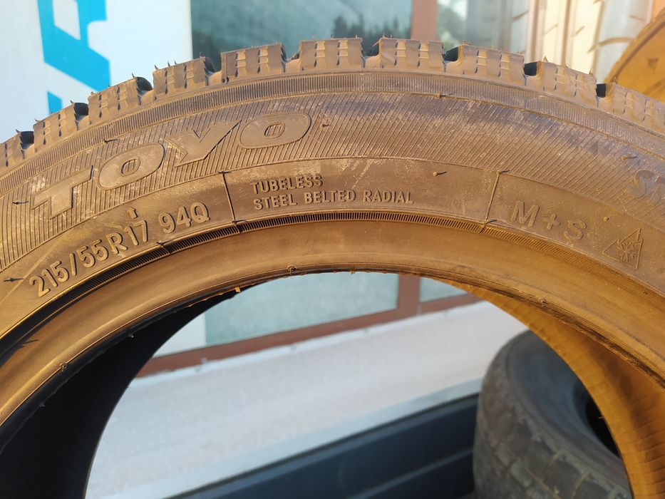 Toyo 215/55R17 Garit GIZ