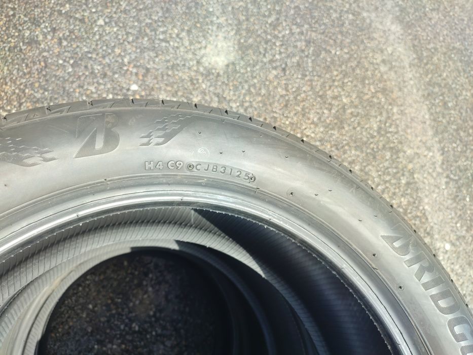 215 55 18 bridgestone