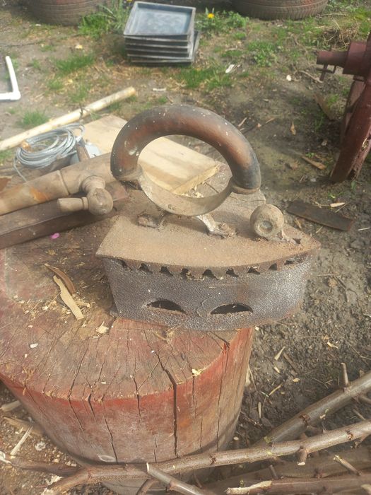 Vind obiecte vechi de  calitate superioara