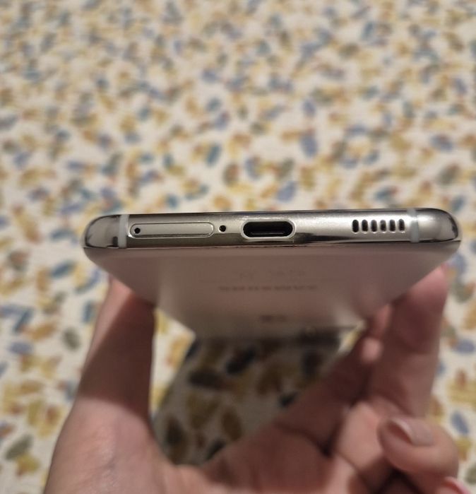 Много запазен Samsung S 21