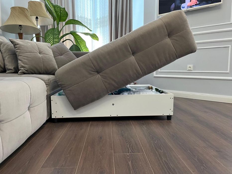 Мягкий угловой диван