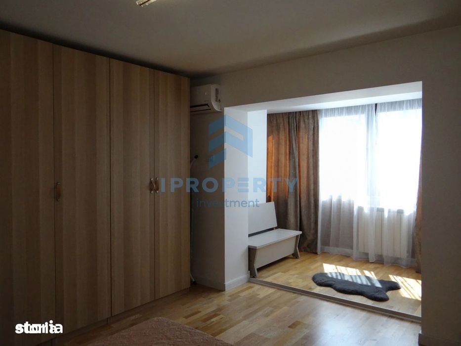 Apartament cu 3 Camere in zona Decebal cu loc de parcare
