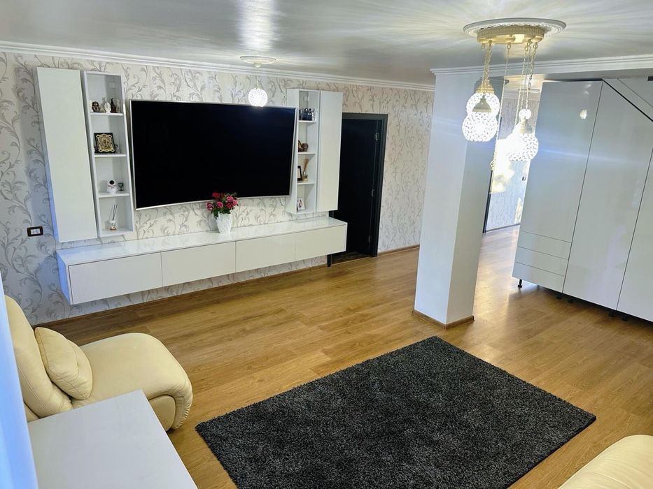 Casă P+1 de vânzare – Barieră Vâlci, Craiova