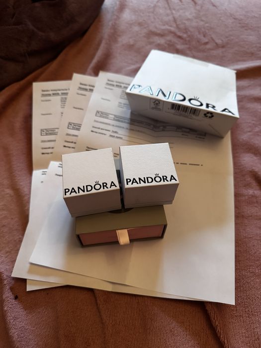Продам браслет Pandora