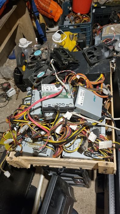 Продам комплектующие на компьютер