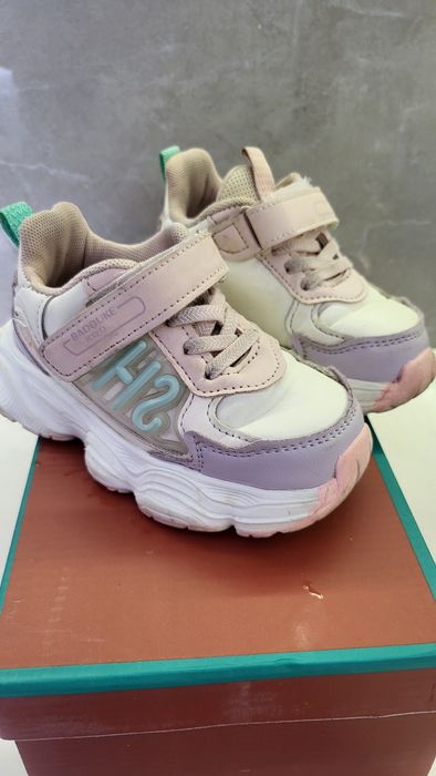 Продам кроссовки, 27 размер