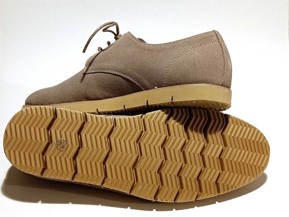 Мъжки обувки набук бежови