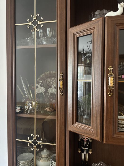 Продается Сервант