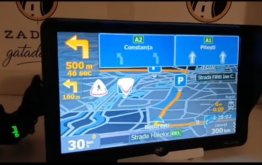 Gps profesional PNI L910- ecran de 9"-program TIR-full Europa-garanti