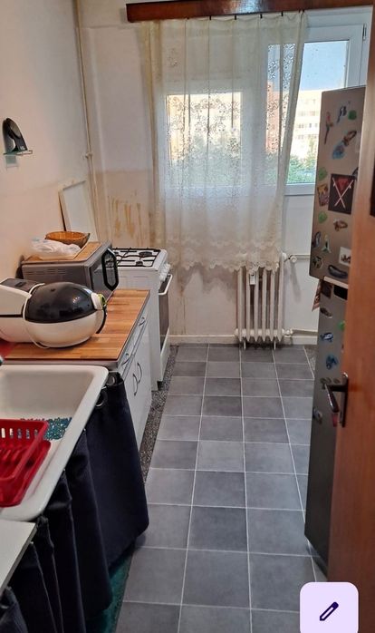 Apt 2 camere 300 euro
