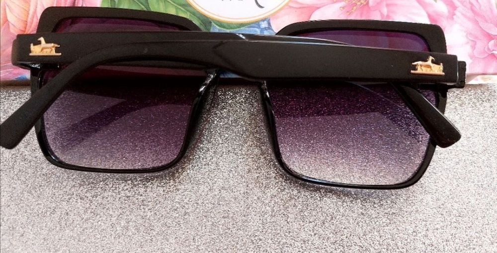 Продаются очки Hermes