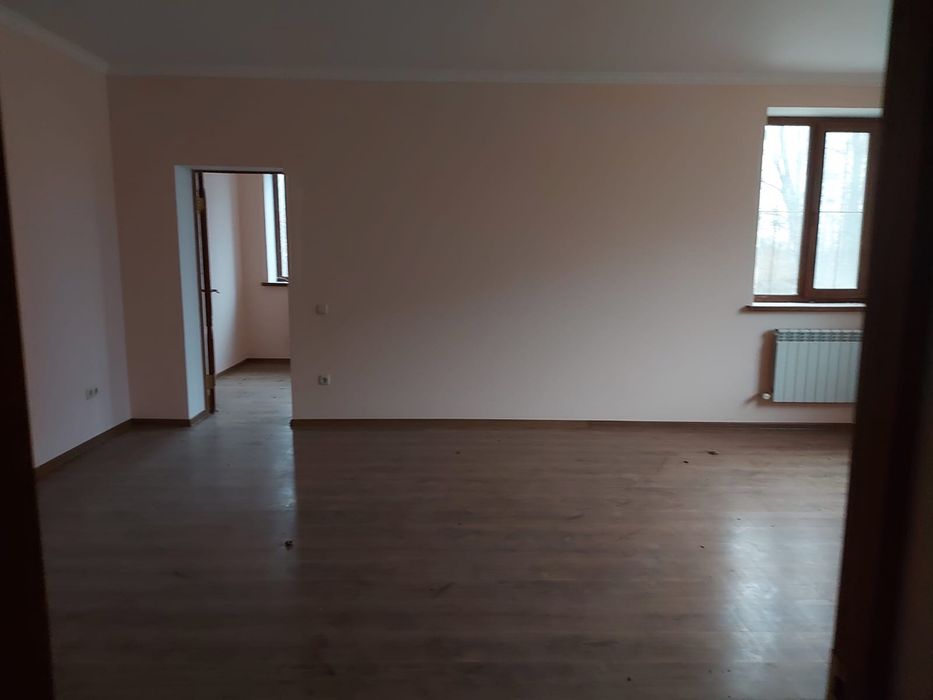 Дом за базой отдыха ТАУ