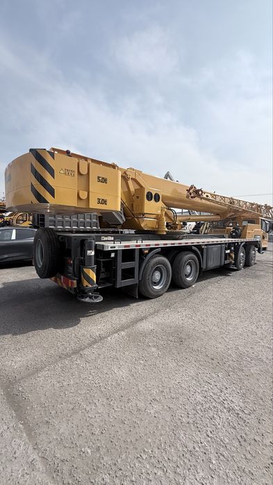 Продается авто кран XCMG наличе в Ташкенте