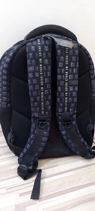 Ученическа раница BACKUP M 45 KEYBOARD, многоцветна, 42 х 30 х 16 см