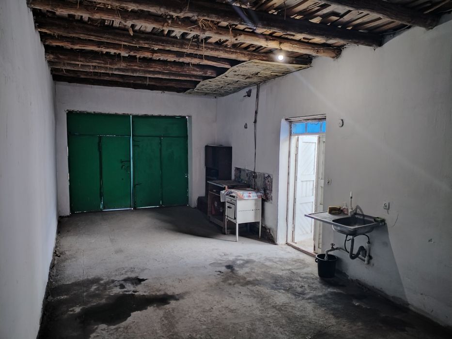 Urganch shahrida 420kv xovli joy sotiladi