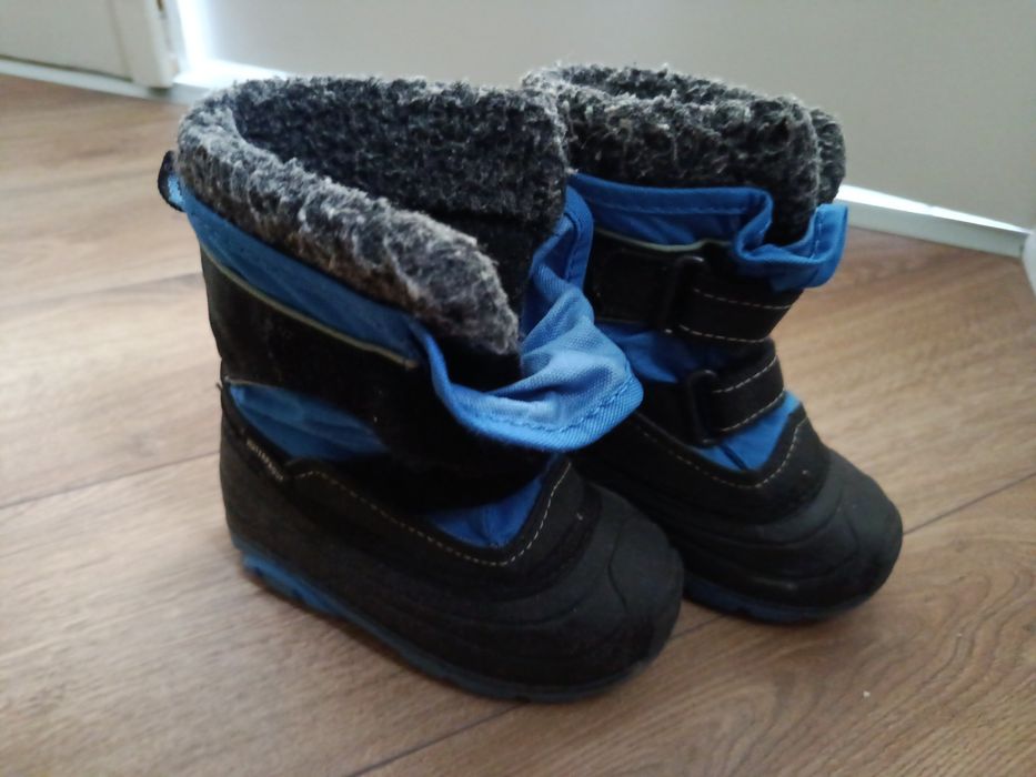Ботуши за момче.