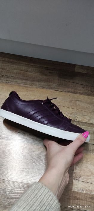 Кецове Adidas в лилаво