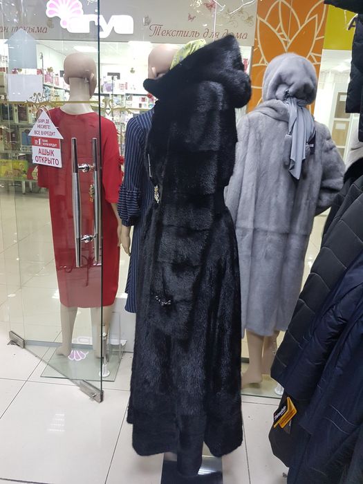Натуральная норковая шуба