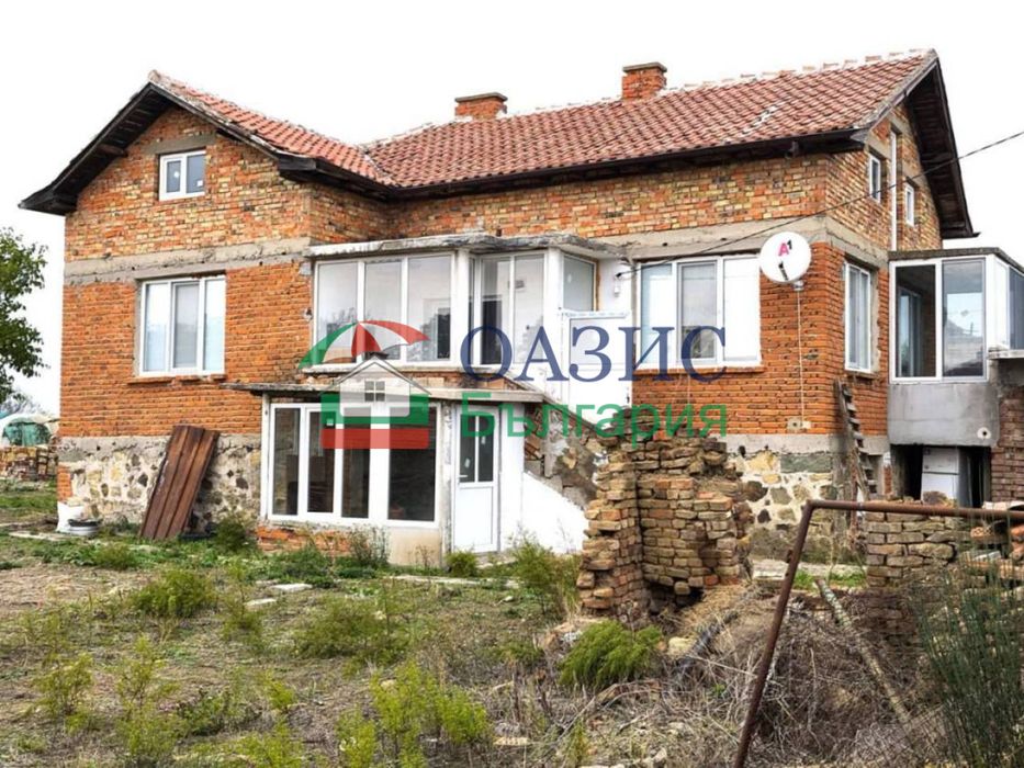 Готова за нанасяне къща с просторен парцел в с. Винарско, България, 129 000 евро