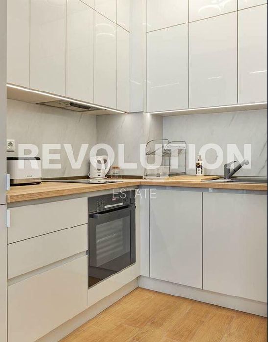 Дава се под наем Двустаен апартамент в Варна, м-т Св. Никола - 60 кв.м за 750 € - Снимка #4