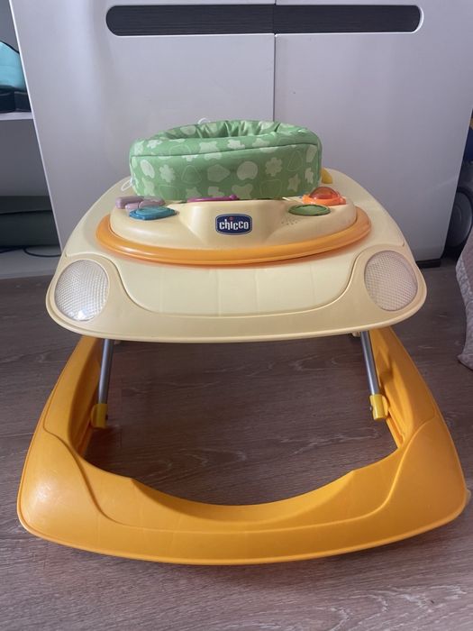 Ходунки Chicco с регулировкой роста