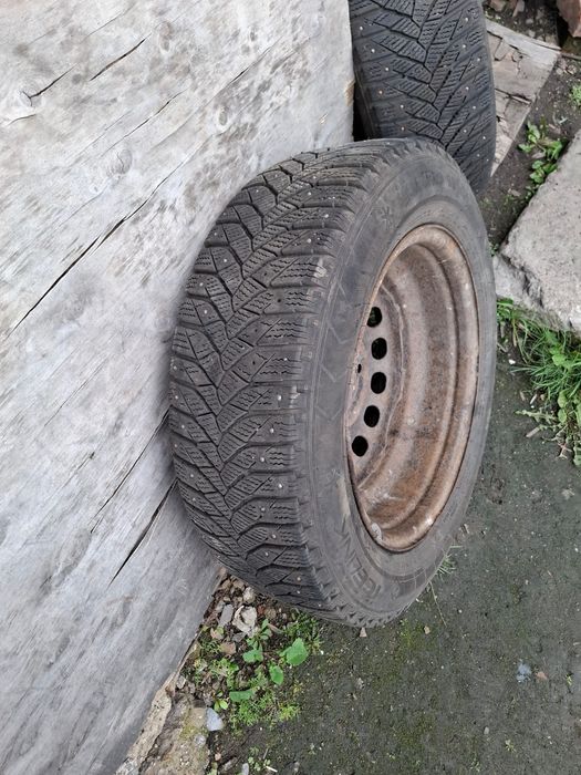 Зимние шины с дисками на 15