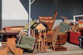 Извозване на Стари Мебели София