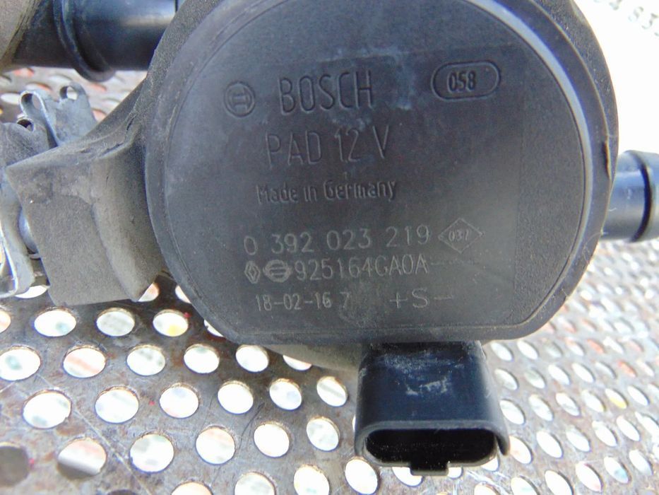 Pompa recirculare apa Nissan x trail t32 Renault Koleos cod 0392023219 Trafic 3 Vivaro Master dacia Duster nv400 scenic megane pompa apa auxiliara