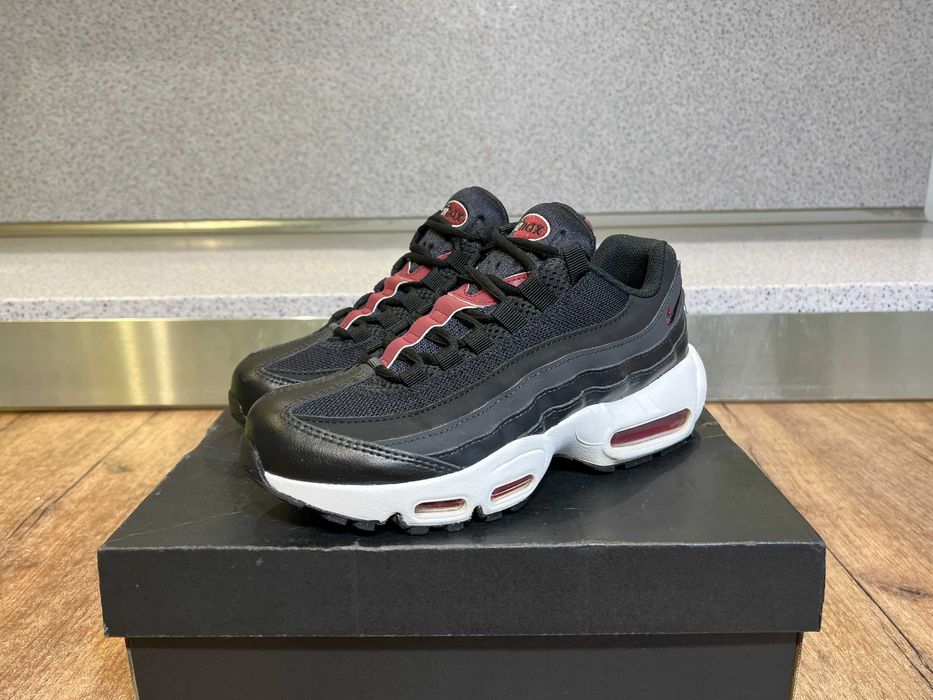 ОРИГИНАЛНИ *** Nike Air Max 95 Recraft Reflective Anthracite Team Red