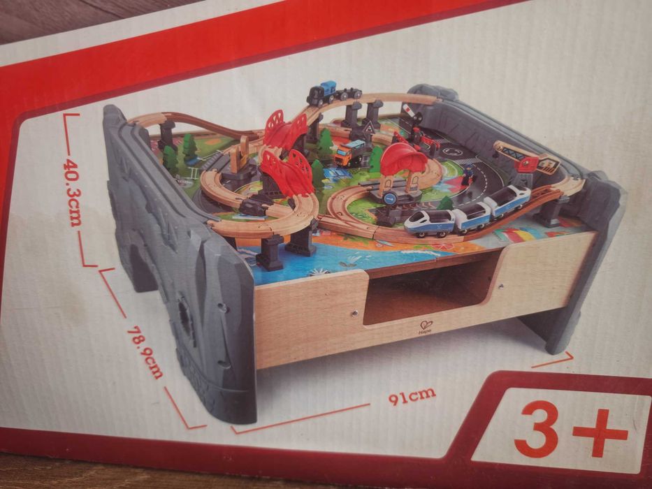 Hape - маса-влакче 3+