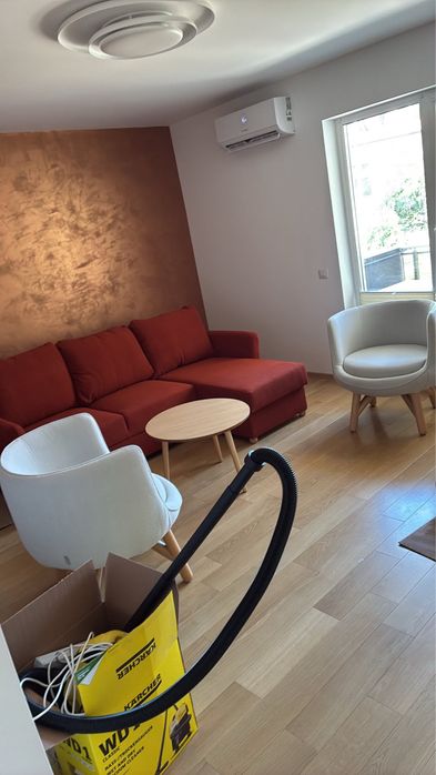 Inchiriez apartament la 3 min de Untd
