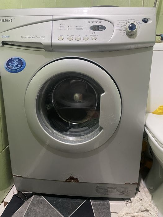 Продам стиральную машинку.