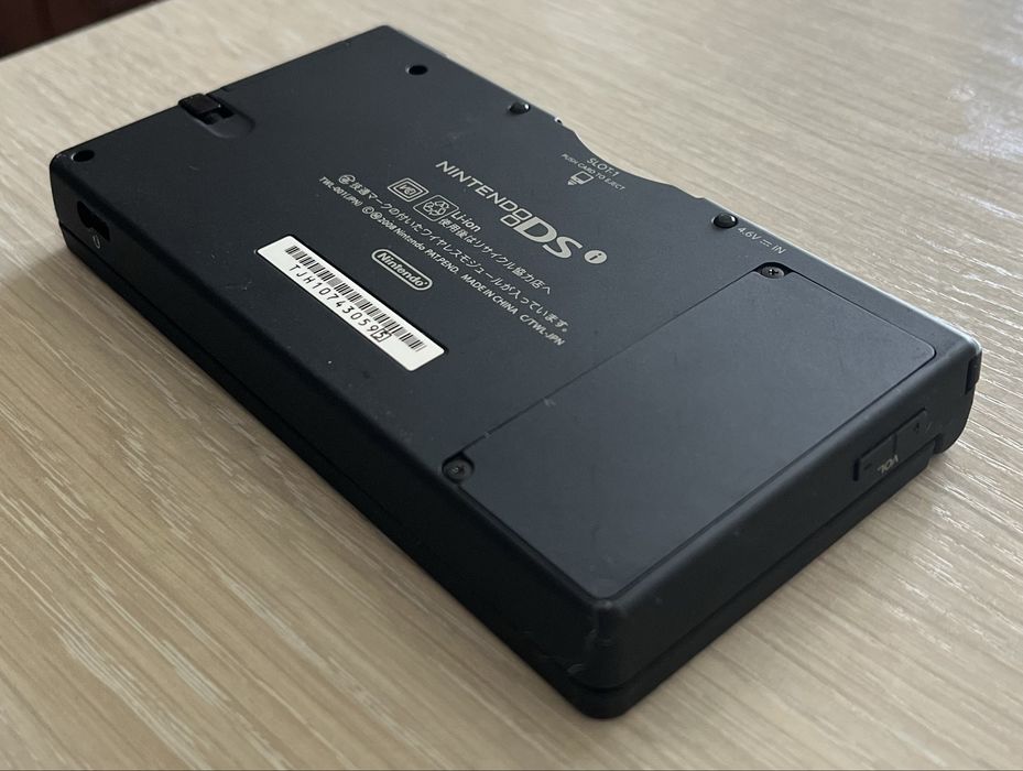 Nintendo DSi / Прошитая / 16 gb