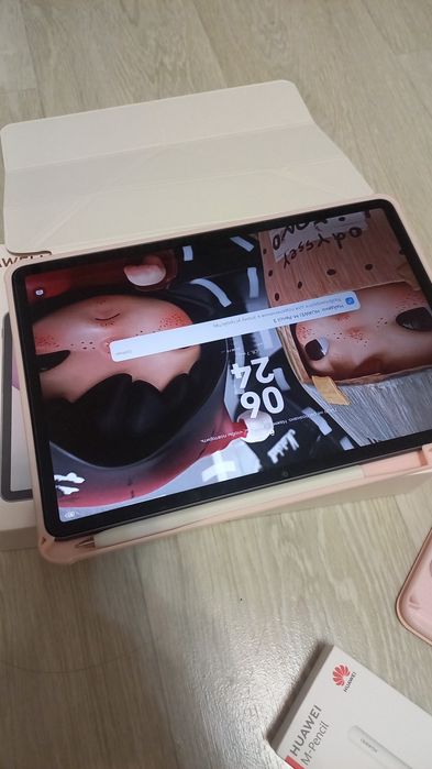 Продам Планшет HUAWEI