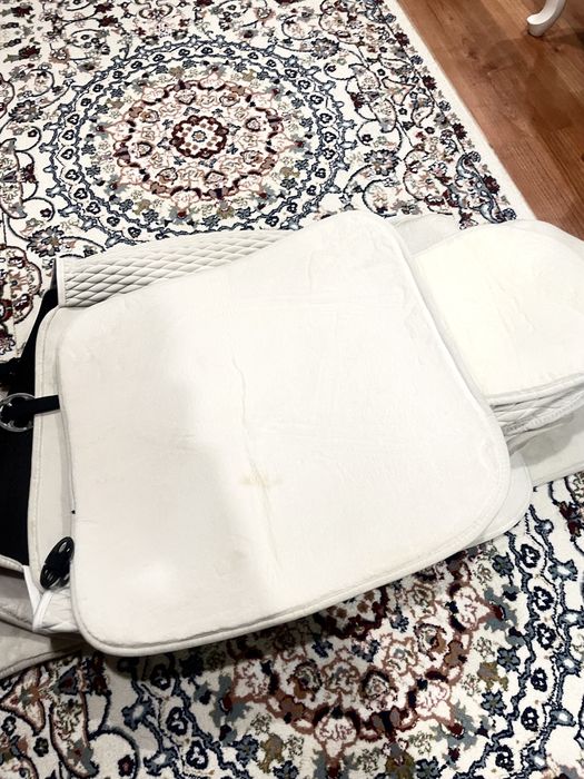 Продам автомобильные чехлы