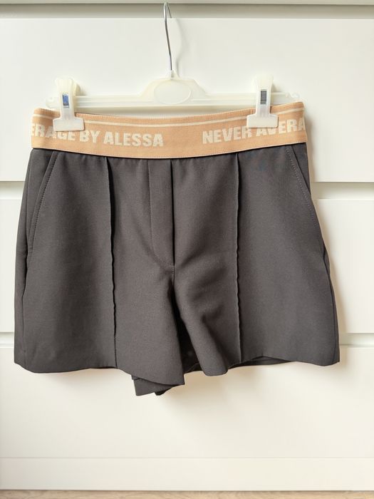 Alessa Adore You Къс Панталон - Черен