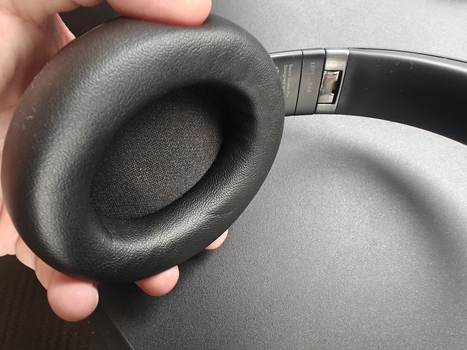 Beats studio pro безжични слушалки