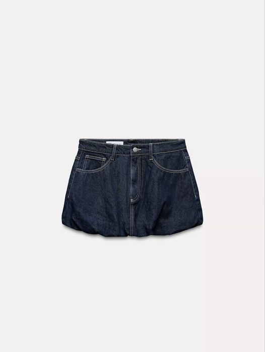Разпродажба на дрехи ZARA