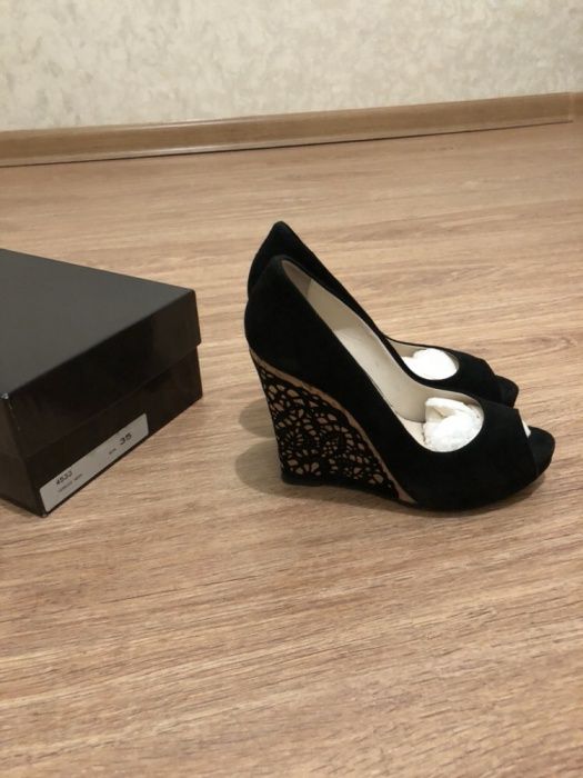 Туфли женские