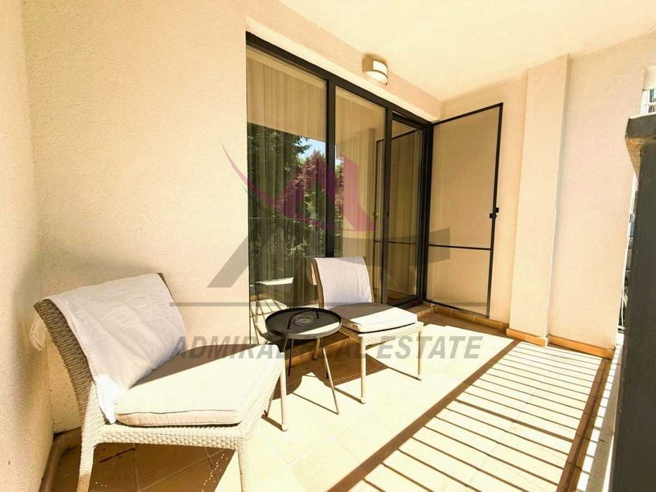 Дава се под наем Тристаен апартамент в Варна, Център - 95 кв.м за 1000 € - Снимка #5