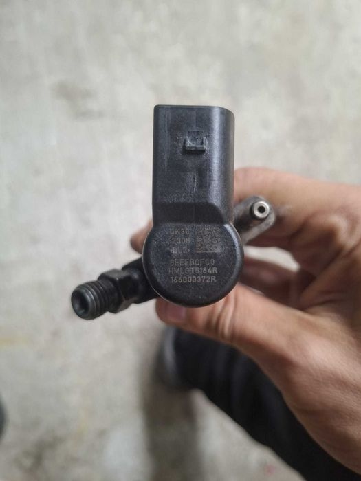 Injectoare Opel Movano/Renault Master 166000372R/0445110634