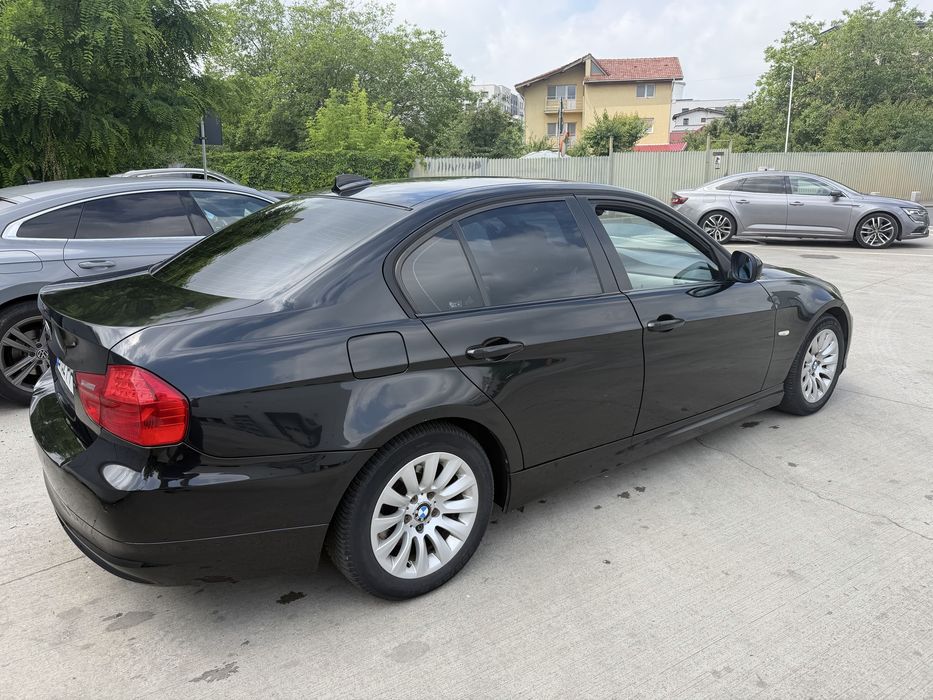 De vanzare bmw e 90
