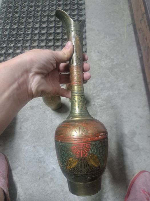 Продам три индийские бронзовые вазы