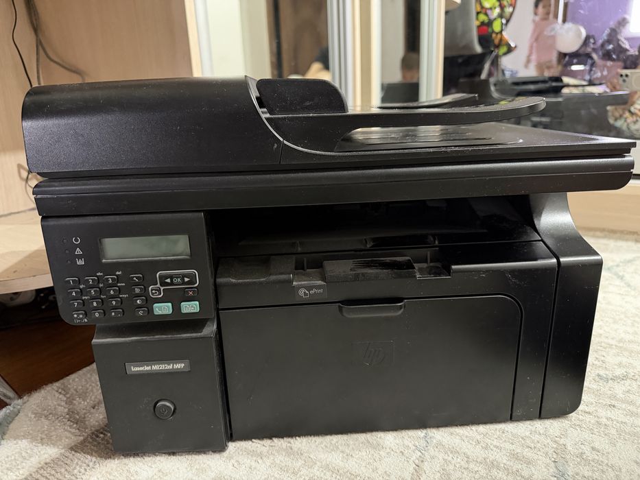 HP LaserJet M1212nf МФУ (принтер / сканер / ксерокс) + 2 картриджа