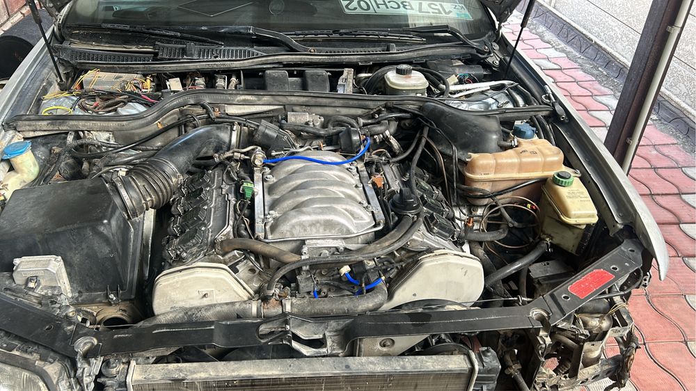 Продам Audi a8 3.7