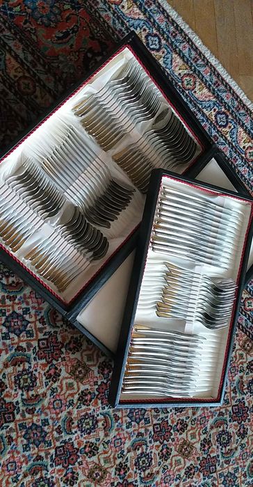 Комплект Позлатени Прибори 96 части