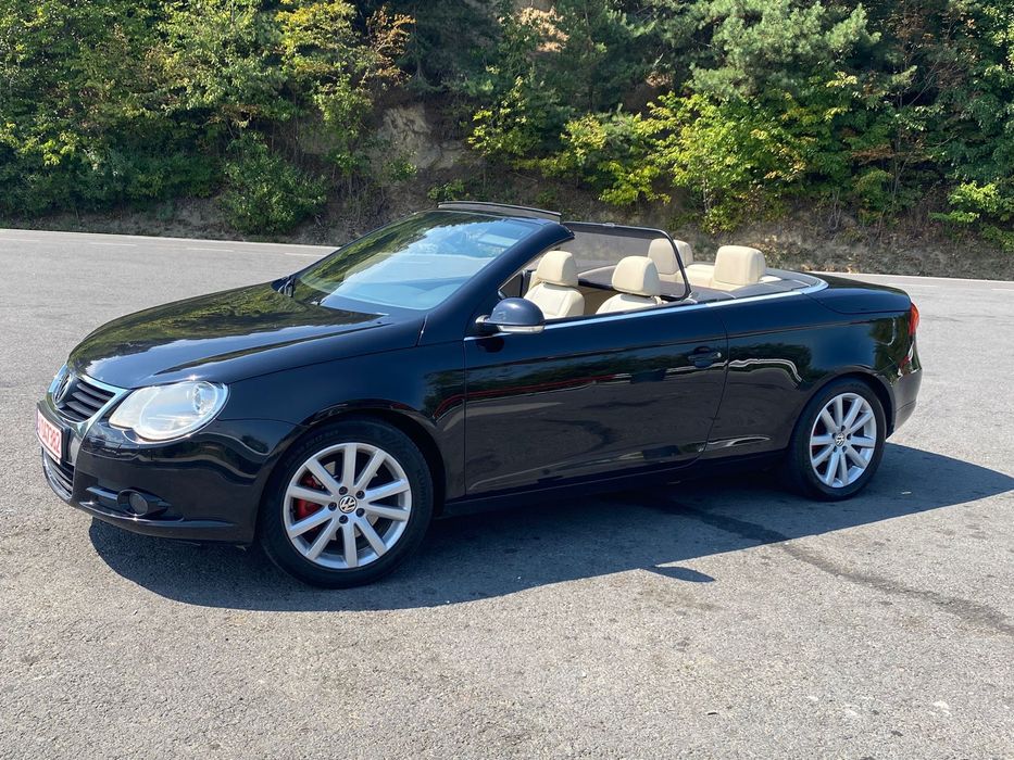 VOLKSWAGEN Eos